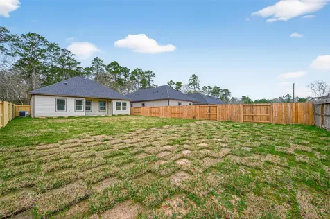 1107 Lyle W Avenue Cleveland TX 77327