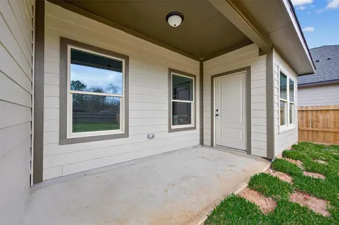 1107 Lyle W Avenue Cleveland TX 77327