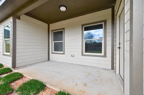 1107 Lyle W Avenue Cleveland TX 77327