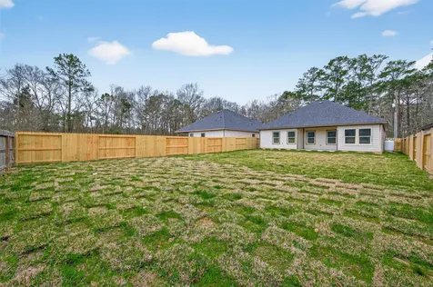 1107 Lyle W Avenue Cleveland TX 77327