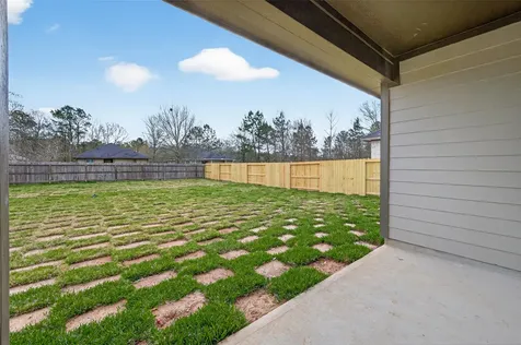 1107 Lyle W Avenue Cleveland TX 77327