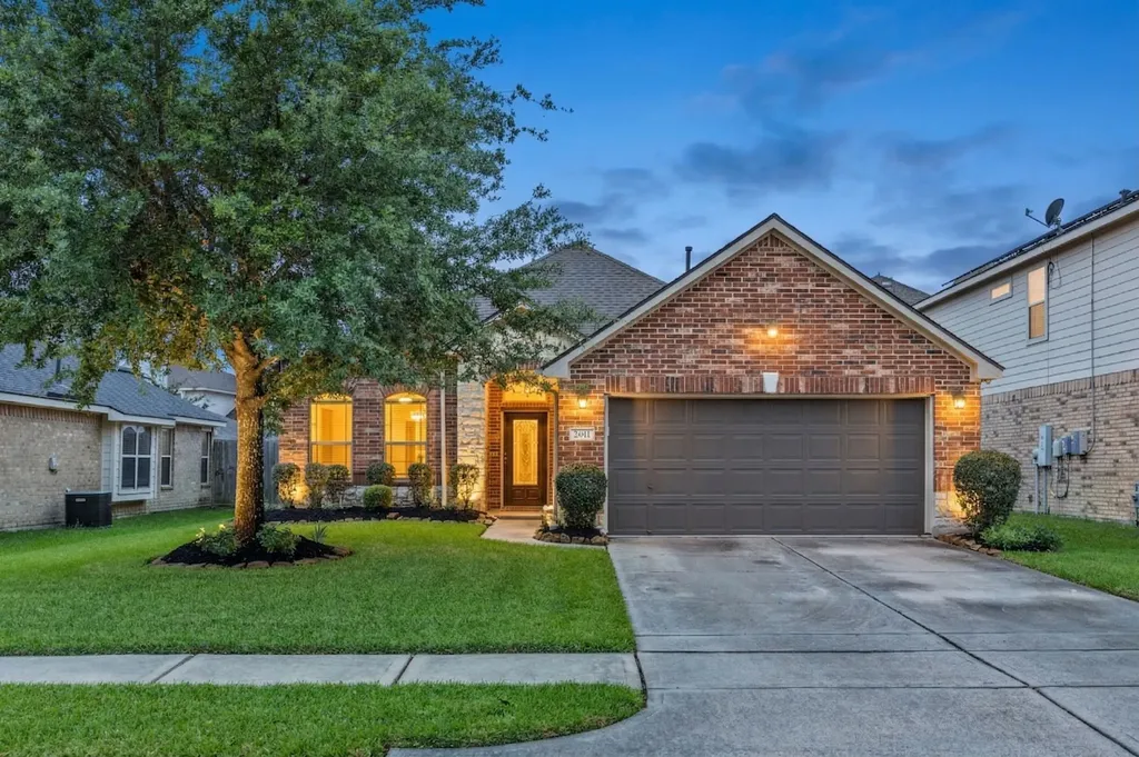 24811 Lazy Tee Lane Tomball TX 77375