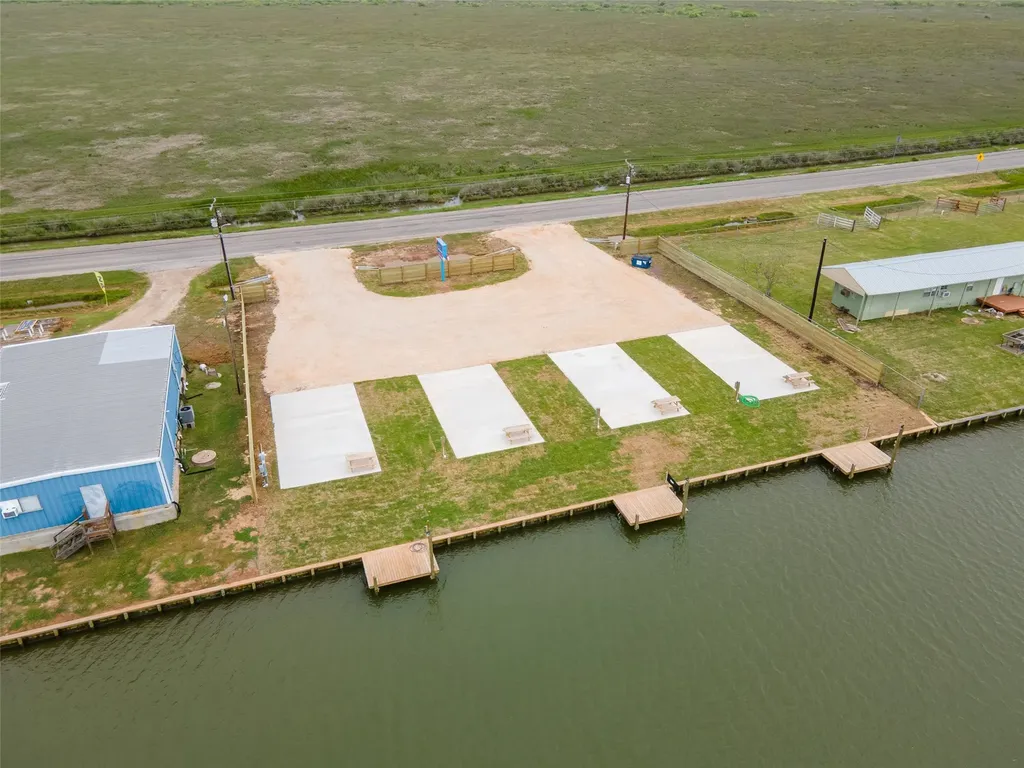 25174 Fm 457 Drive Sargent TX 77414