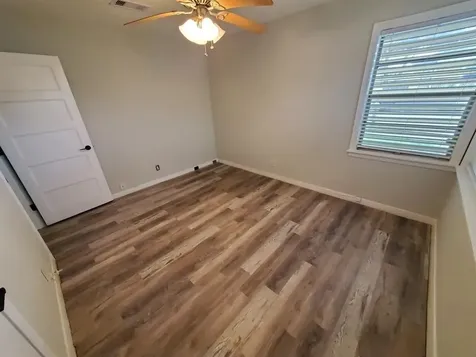 4511 Avenue R 1/2 Galveston TX 77551