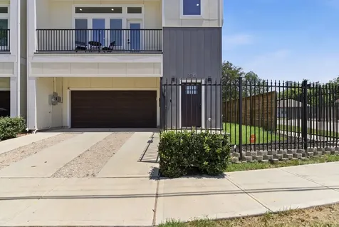 2213 Roberts Street Houston TX 77004