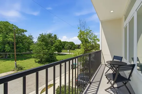2213 Roberts Street Houston TX 77004
