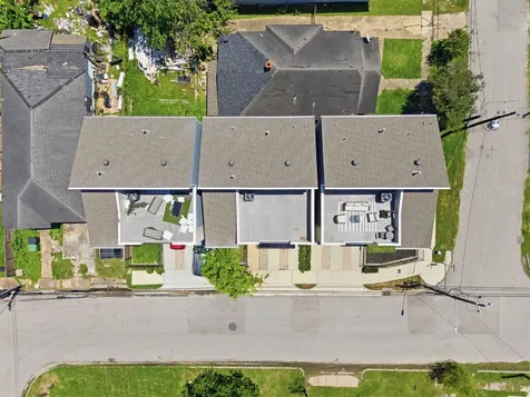 2213 Roberts Street Houston TX 77004