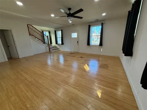 1213 32nd Street Galveston TX 77550