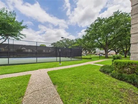 10380 Briar Forest Drive 32/6 Houston TX 77042