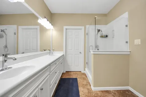 2865 Westhollow Drive 99 Houston TX 77082