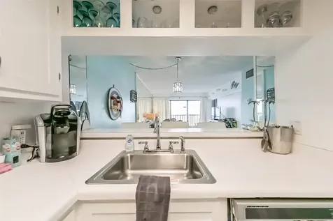 7310 Seawall Boulevard 404 Galveston TX 77551