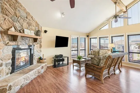 3040 Carioca Court Crystal Beach TX 77650