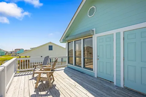 3040 Carioca Court Crystal Beach TX 77650