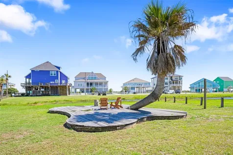 3040 Carioca Court Crystal Beach TX 77650
