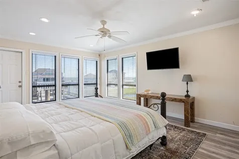 3040 Carioca Court Crystal Beach TX 77650