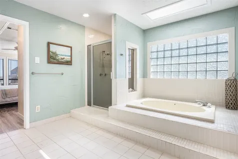 3040 Carioca Court Crystal Beach TX 77650