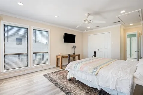 3040 Carioca Court Crystal Beach TX 77650