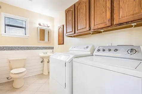 3040 Carioca Court Crystal Beach TX 77650