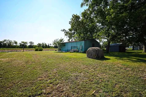 14920 Bj Dusek Road Wallis TX 77485