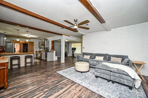 14920 Bj Dusek Road Wallis TX 77485