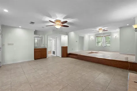 8515 Twelve Oaks Drive Texas City TX 77591