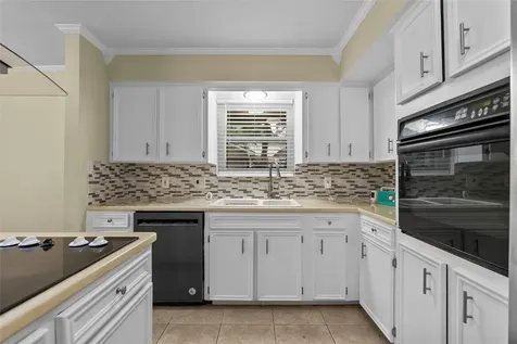 8515 Twelve Oaks Drive Texas City TX 77591