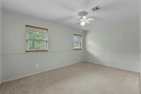 8515 Twelve Oaks Drive Texas City TX 77591