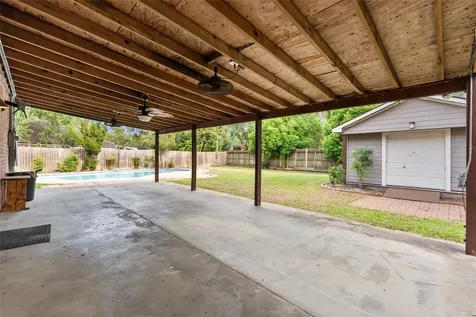 8515 Twelve Oaks Drive Texas City TX 77591