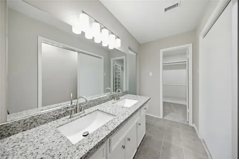 21 Oldstream Court The Woodlands TX 77381