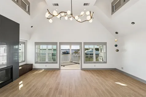 2443 Lakewood Pointe Seabrook TX 77586
