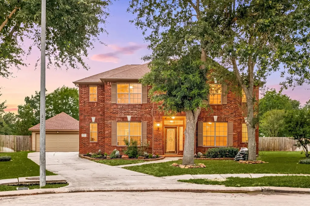 8410 Columbus Court Pearland TX 77584