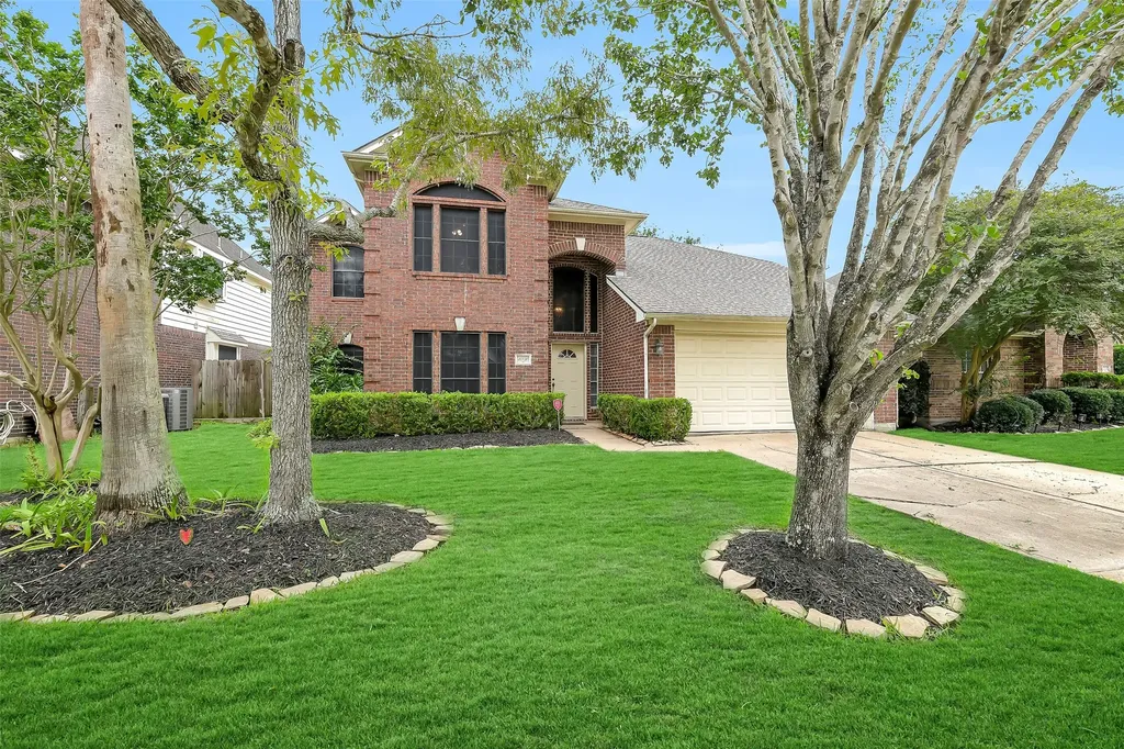 16830 Ship Anchor Drive Friendswood TX 77546