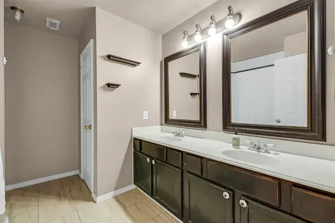 16830 Ship Anchor Drive Friendswood TX 77546
