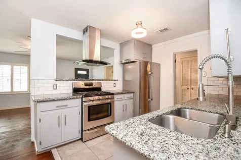 3116 12th Street Bay City TX 77414
