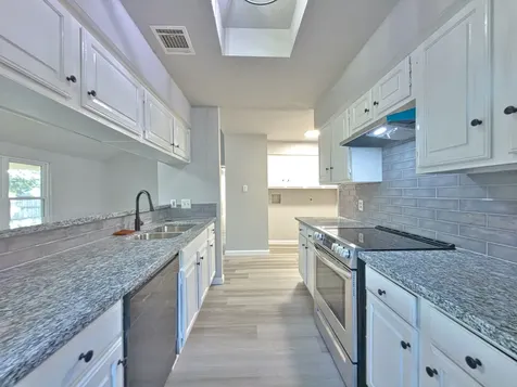 1618 Live Oak Hollow Street Pearland TX 77581