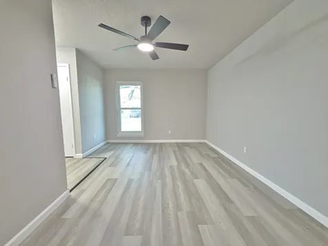 1618 Live Oak Hollow Street Pearland TX 77581