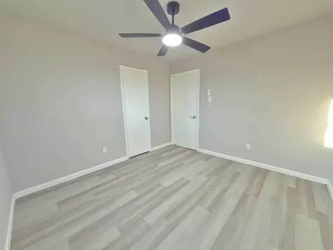 1618 Live Oak Hollow Street Pearland TX 77581