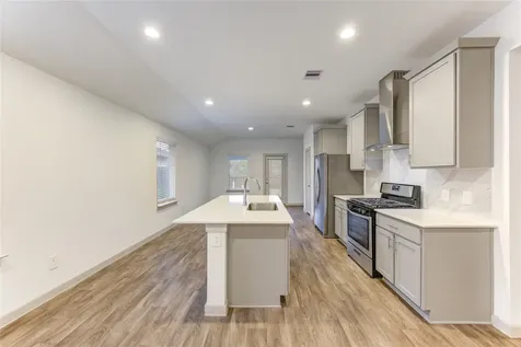 12735 Ermine Street Houston TX 77047