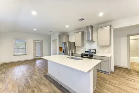 12735 Ermine Street Houston TX 77047