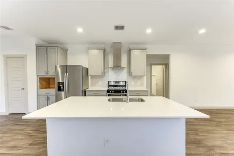 12735 Ermine Street Houston TX 77047