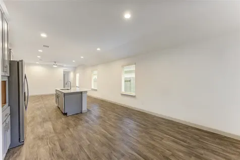 12735 Ermine Street Houston TX 77047