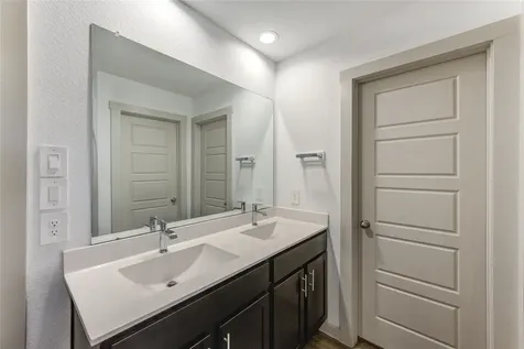 12735 Ermine Street Houston TX 77047