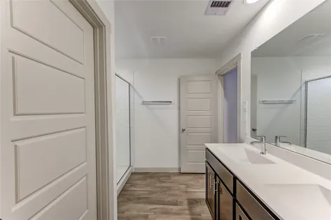 12735 Ermine Street Houston TX 77047