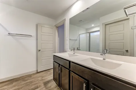 12735 Ermine Street Houston TX 77047