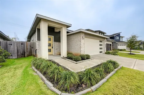 12735 Ermine Street Houston TX 77047