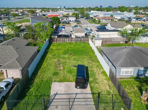 3222 Jarvis Street Houston TX 77063