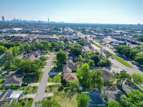 3222 Jarvis Street Houston TX 77063