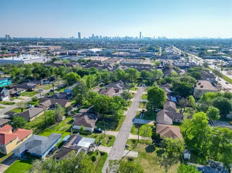 3222 Jarvis Street Houston TX 77063