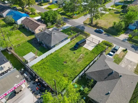 3222 Jarvis Street Houston TX 77063