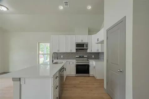 1909 Oregon Street Baytown TX 77520